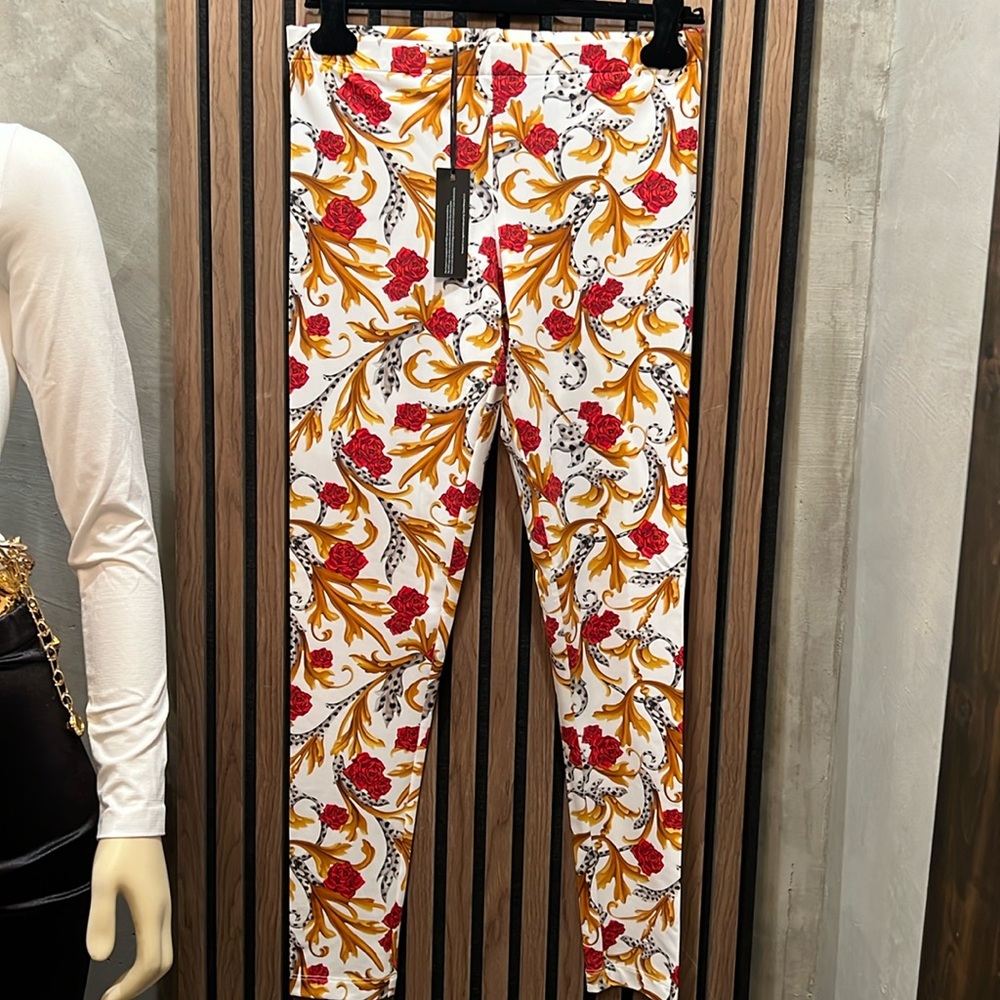•Versace Leggings